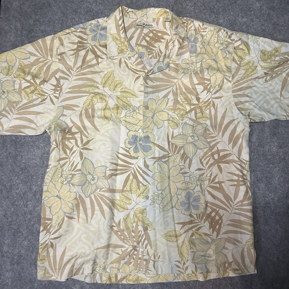 Tommy Bahama Men's Silk Hawaiian Floral Short Sleeve Creme Shirt